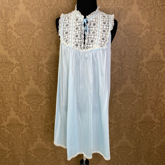 Vintage Other - Vintage 60s 70s Glammy Cottagecore Victorian Romantic Nightgown Lingerie